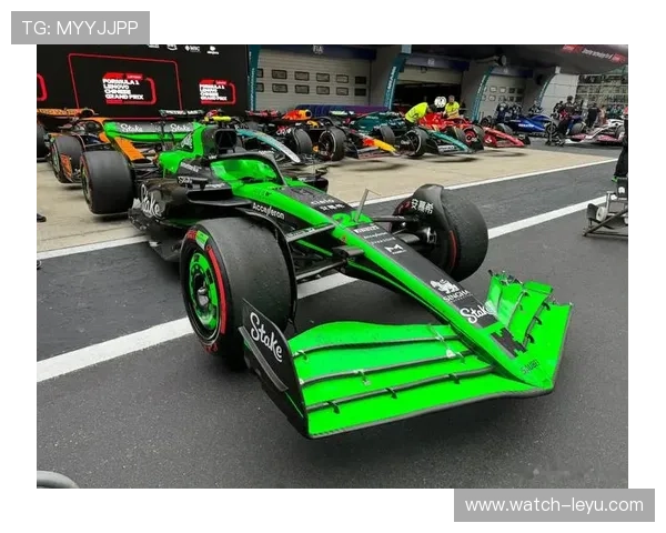 聚焦F1围场最新动态车手转会与赛季争冠格局前瞻赛道技术升级与车队