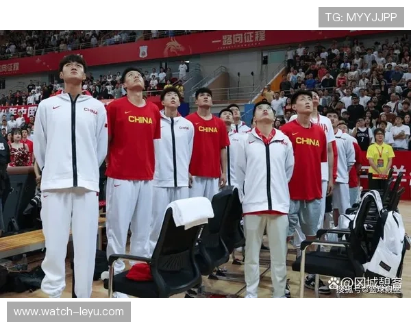 中国男篮冲击世界杯资格赛，主帅战术调整引发球迷热议